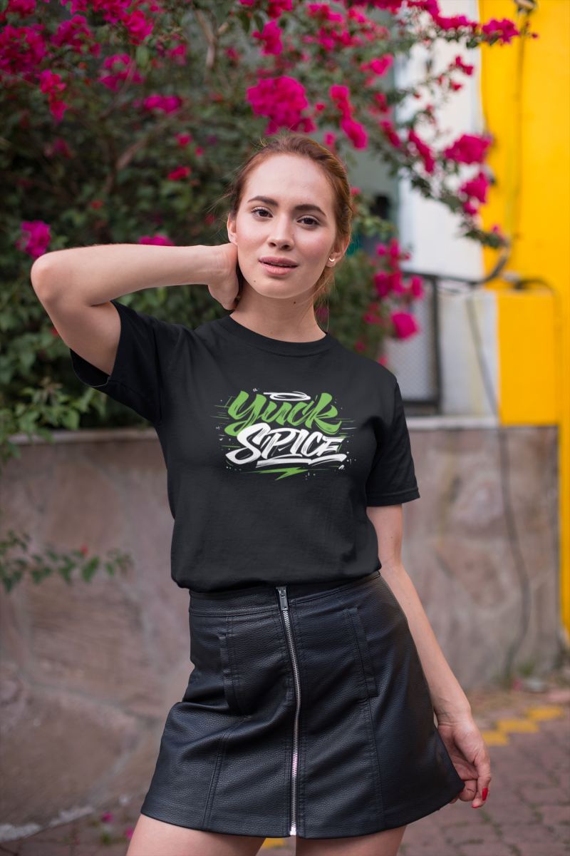 Kadın Özel Baskılı Modern Fit %100 Pamuk Bisiklet Yaka T-Shirt — Siyah [stokoz:0uWBq897O53QaLepvKMo%3ASiyah%3A0%3Abllja3]
