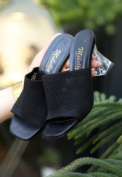 Akva Siyah Triko Şeffaf Topuklu Terlik — Siyah [stokoz:fym9eGIgncY0GEw5HYeE%3ASiyah%3A2%3A1et9jcj]
