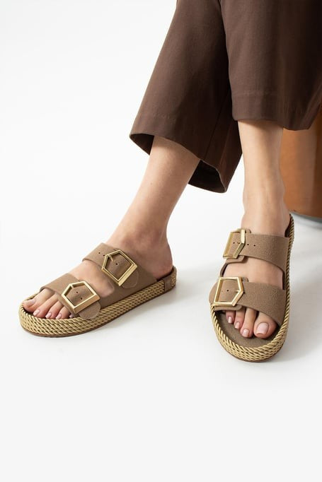 Loera Vizon Nubuk Çift Tokalı Terlik — Vizon [stokoz:h5YfJ2JQBdZOETokJTpw%3AVizon%3A1%3A1xa2ezj]