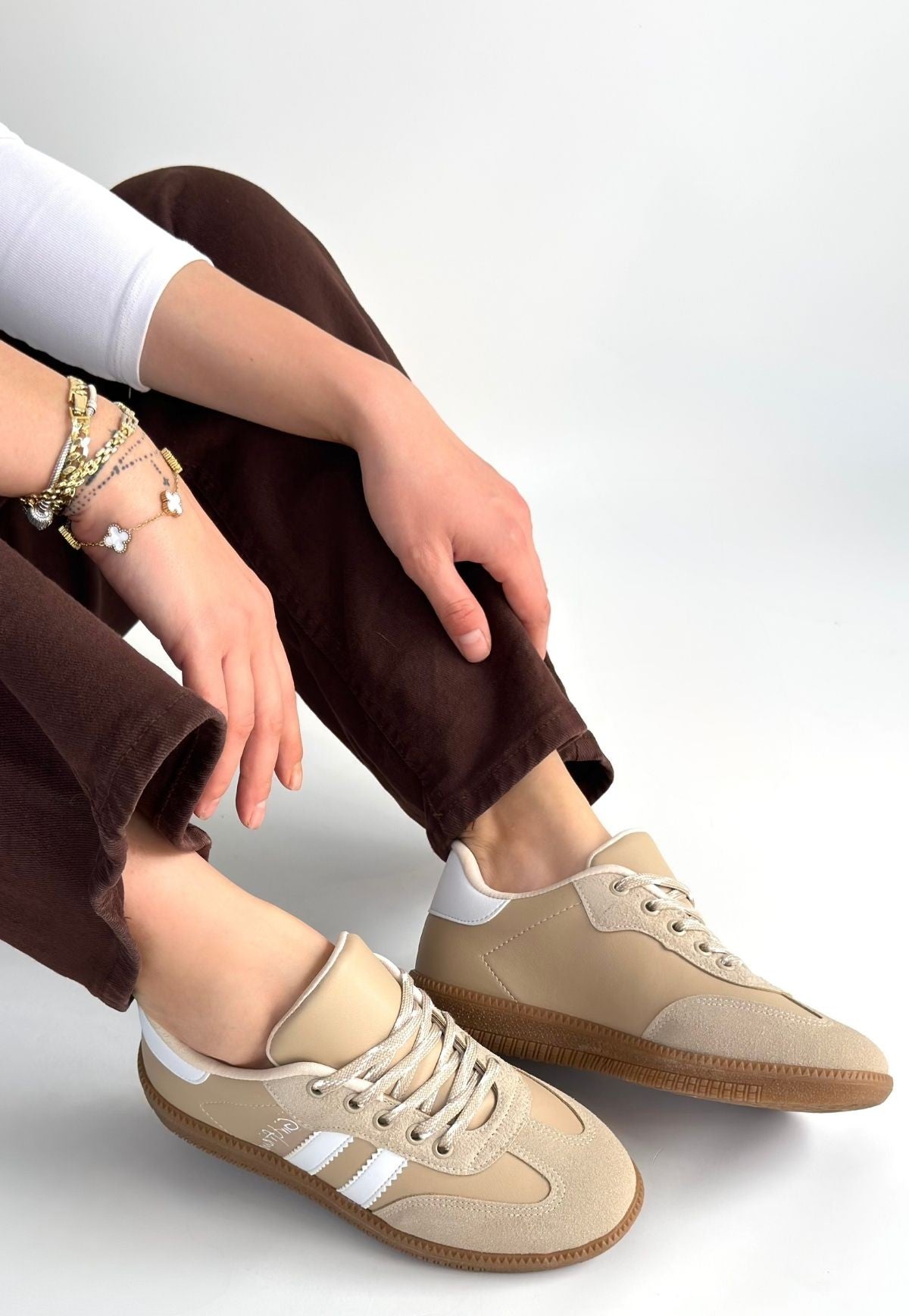 Zerti Bej Cilt Bağcıklı Spor Ayakkabı — Bej [stokoz:NpThxad8GH7UUvZsteQ6%3ABej%3A2%3A6mp1qk]