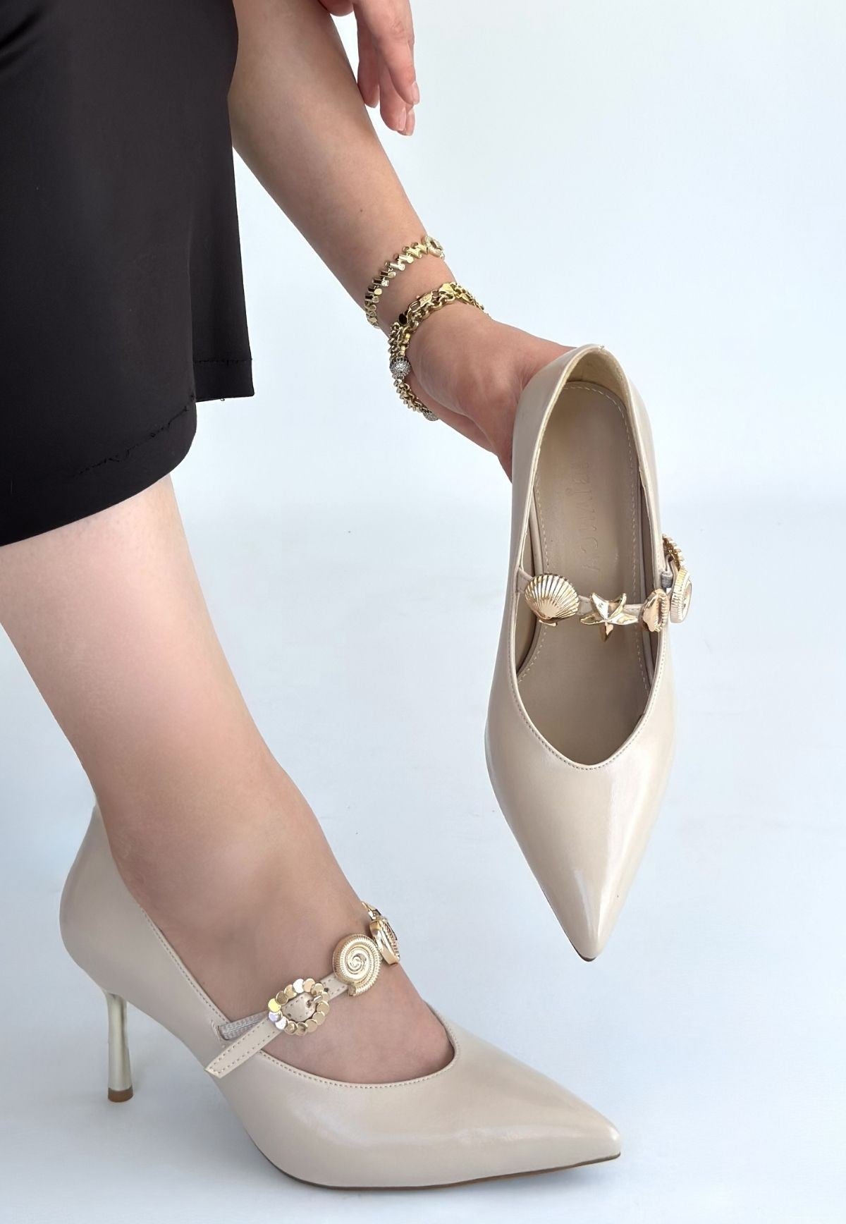 Conne Bej Cilt Stiletto Ayakkabı — Bej [stokoz:s38cO9YaDcVi4CahIIVO%3ABej%3A1%3Ami0h8y]
