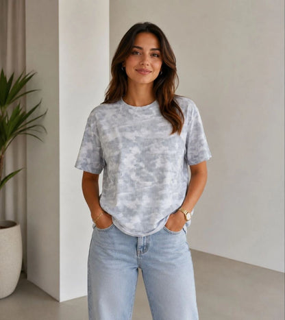 Kadın Batik Desenli Tişört Bisiklet Yaka Kısa Kol Regular Fit T-shirt - Gri — Gri [stokoz:sku6Wm7diLtYpSxvs8mf%3AGri%3A2%3Aui6fpo]